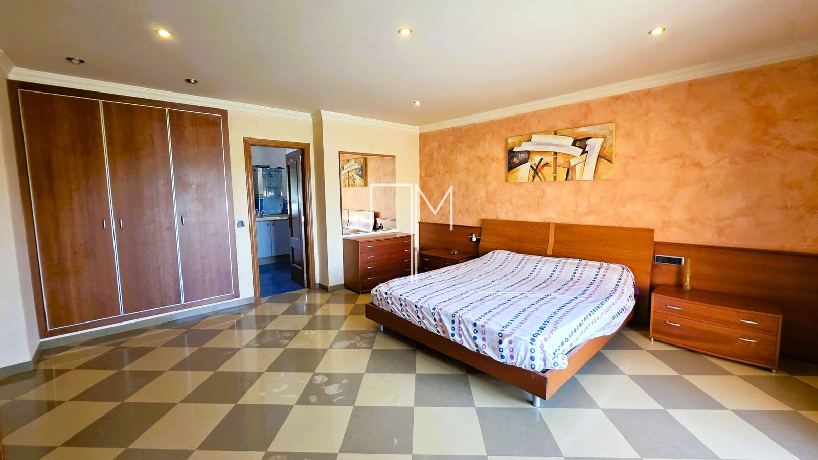 4 soverom Villa til salgs i Enguera med svømmebasseng garasje - € 560 000 (Ref: 9965754)