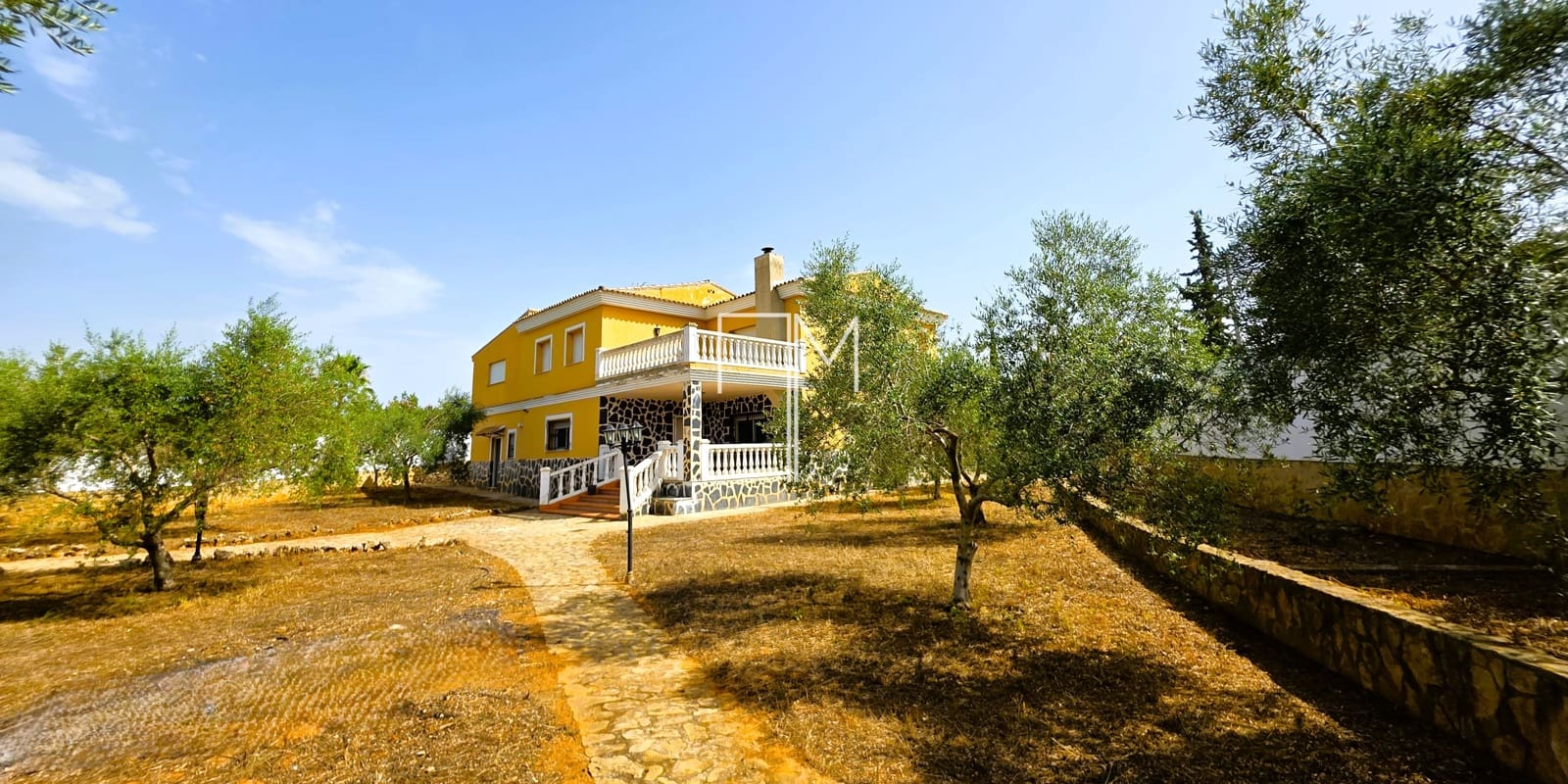 4 soverom Villa til salgs i Enguera med svømmebasseng garasje - € 560 000 (Ref: 9965754)