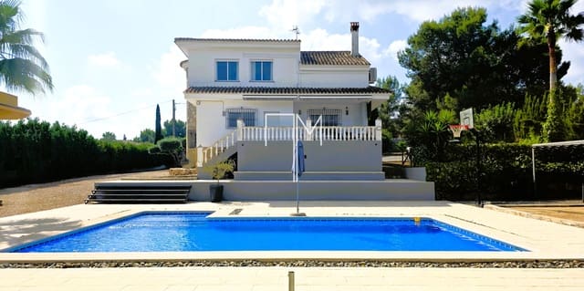4 sovrum Villa till salu i Alberic med pool garage - 385 000 € (Ref: 9999390)