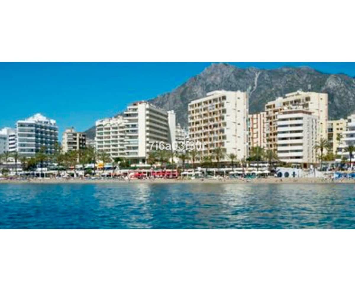 2 quarto Apartamento para arrendamento para férias em Marbella com piscina Garagem - 1 600 € (Ref: 10019739)