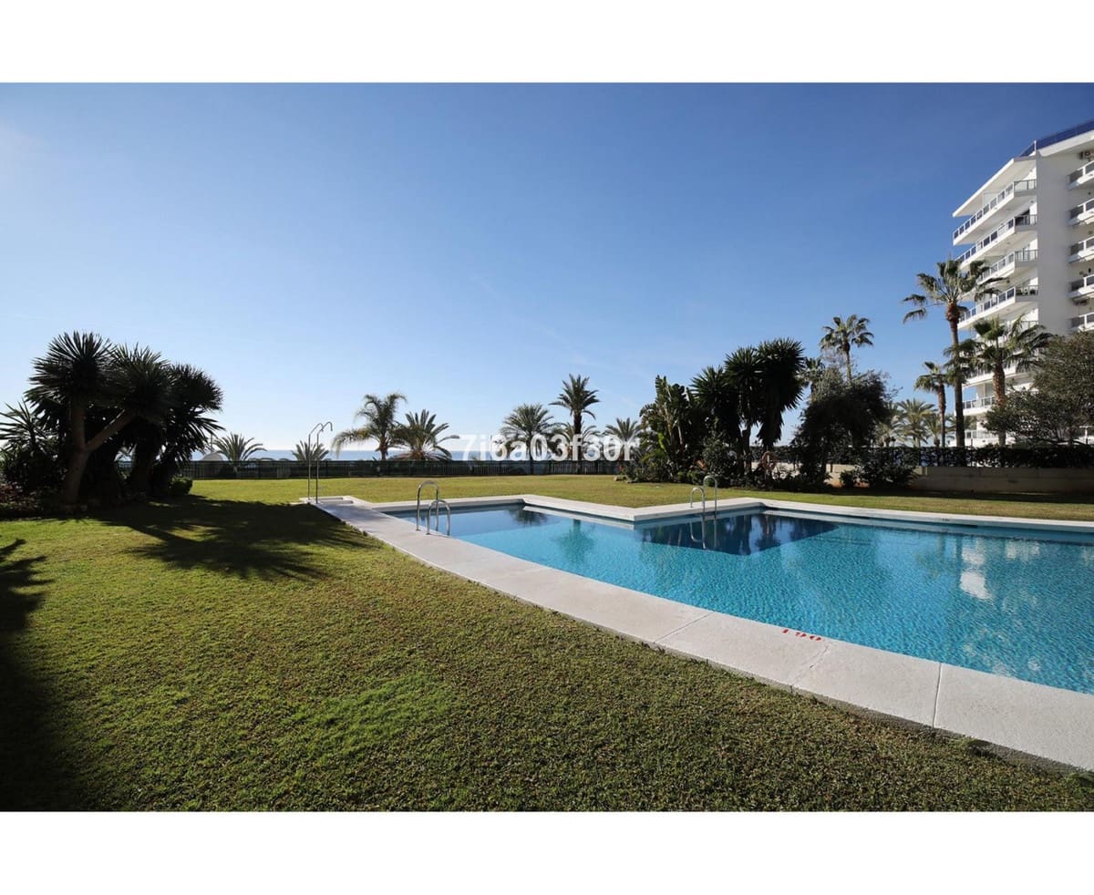 2 quarto Apartamento para arrendamento para férias em Marbella com piscina Garagem - 1 600 € (Ref: 10019739)