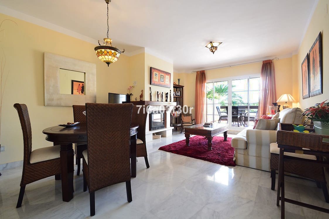 2 bedroom Apartment for rent in San Pedro de Alcantara with pool garage - € 2,100 (Ref: 10019806)