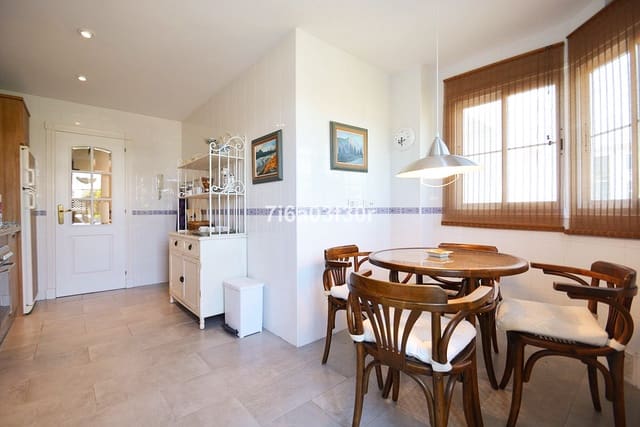 2 quarto Apartamento para arrendamento para férias em San Pedro de Alcantara, Marbella com piscina Garagem - 1 080 € (Ref: 10019807)