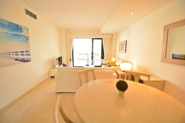 Apartamento de 2 habitaciones en San Pedro de Alcantara, Marbella en alquiler vacacional con piscina garaje - 1.000 € (Ref: 10032434)