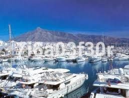 4 makuuhuone Huvila lomavuokrausta paikassa Nueva Andalucia mukana uima-altaan 
autotalli - 3 500 € (Ref: 10032435)