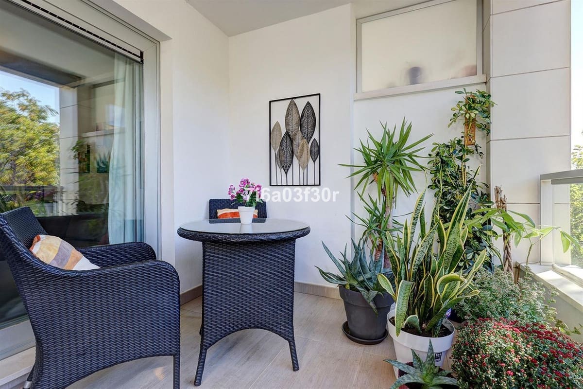 3 soveværelse Lejlighed til salg i San Pedro de Alcantara med swimmingpool garage - € 649.000 (Ref: 9369222)