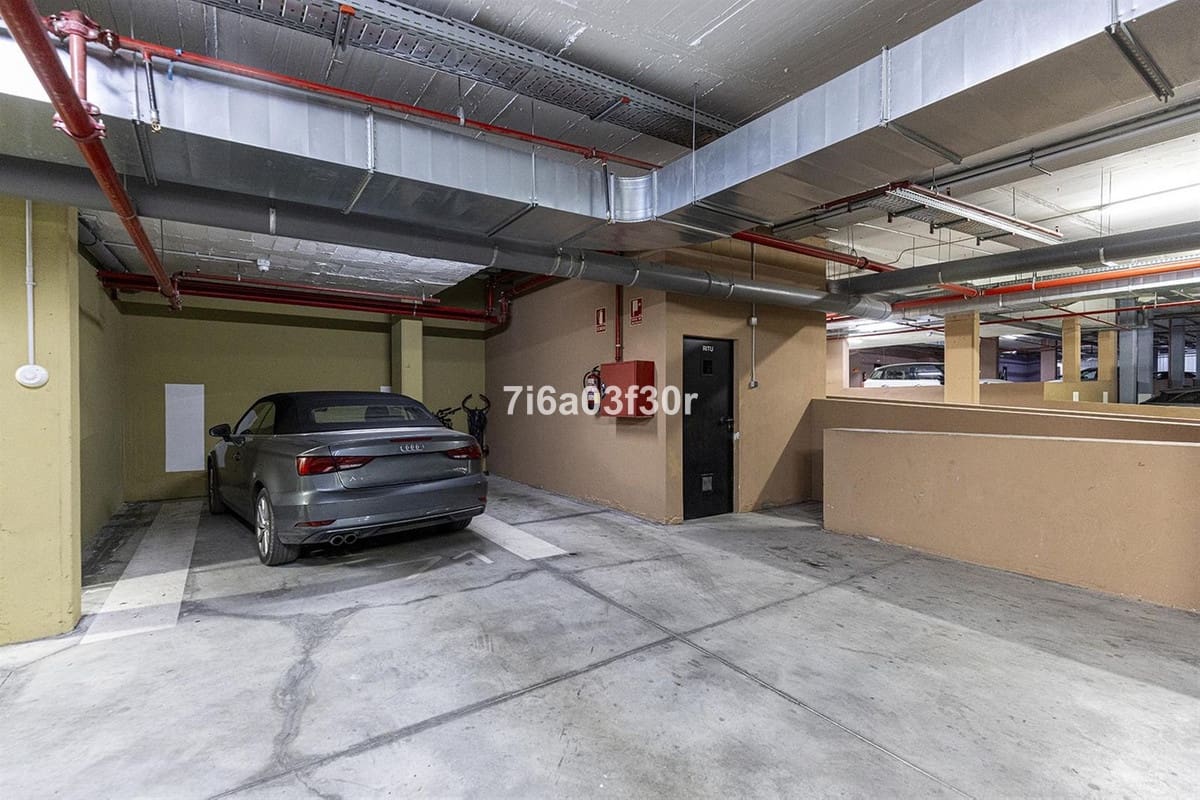 3 chambre Appartement à vendre à Marbella avec piscine garage - 665 000 € (Ref: 9369223)