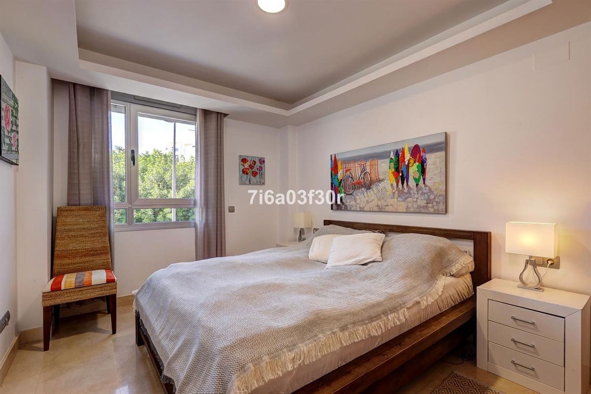 3 bedroom Apartment for sale in Marbella with pool garage - € 649,000 (Ref: 9369223)