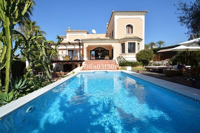 5 sypialnia Willa na sprzedaż w Nueva Andalucia, Marbella z basenem garażem - 3 500 000 € (Ref: 9369224)
