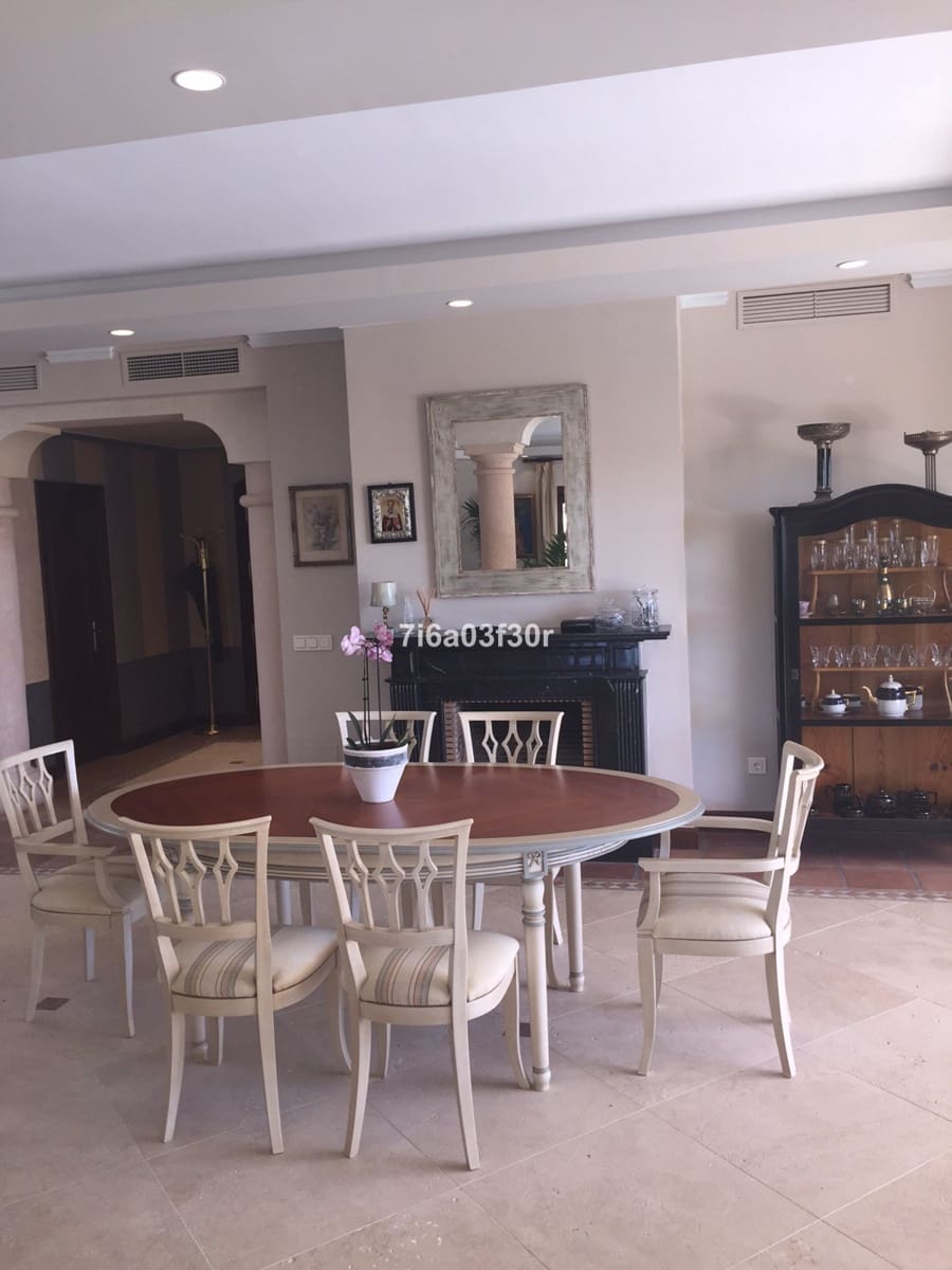 Chalet de 5 habitaciones en Nueva Andalucia en alquiler vacacional con piscina garaje - 7.000 € (Ref: 9369225)