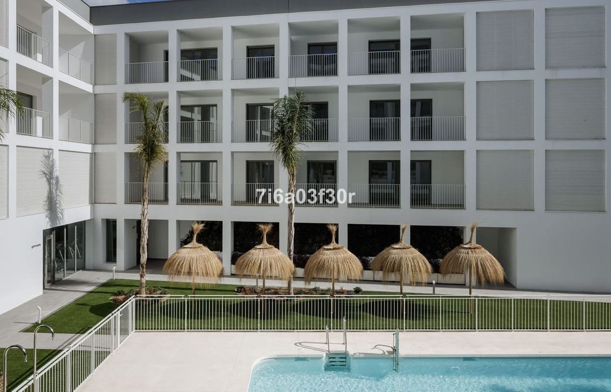 3 camera da letto Appartamento da affittare in San Pedro de Alcantara con piscina garage - 3.200 € (Rif: 9369229)