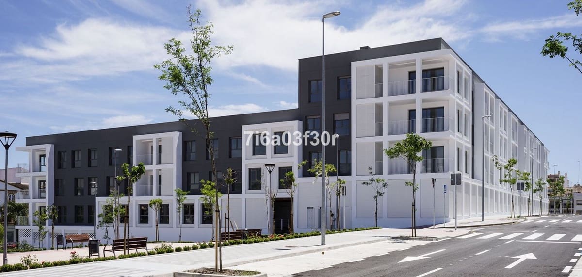 3 camera da letto Appartamento da affittare in San Pedro de Alcantara con piscina garage - 3.200 € (Rif: 9369229)