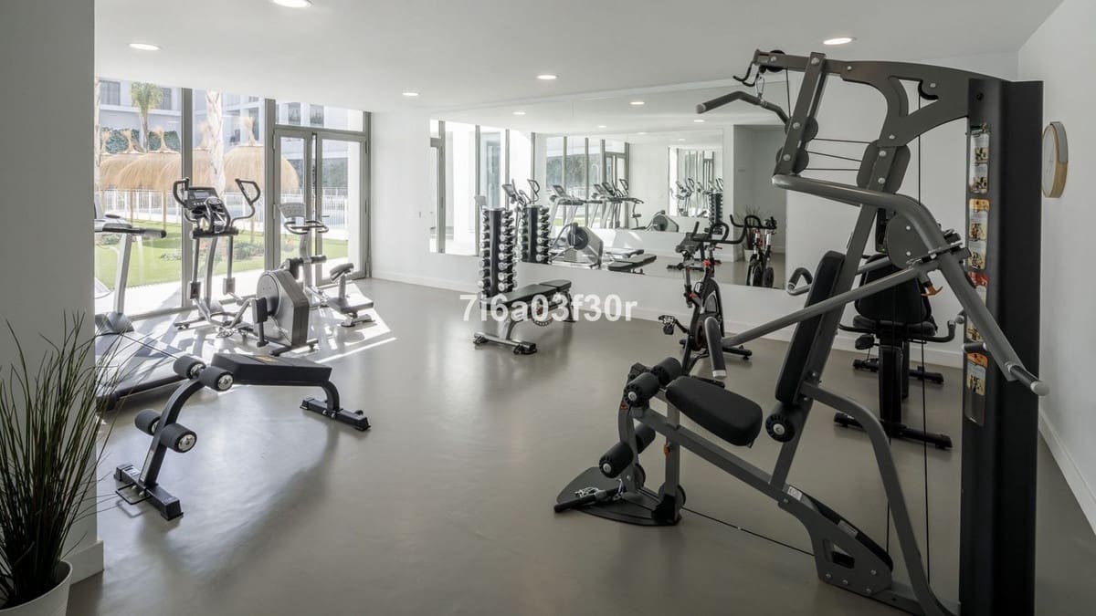 3 camera da letto Appartamento da affittare in San Pedro de Alcantara con piscina garage - 3.200 € (Rif: 9369229)