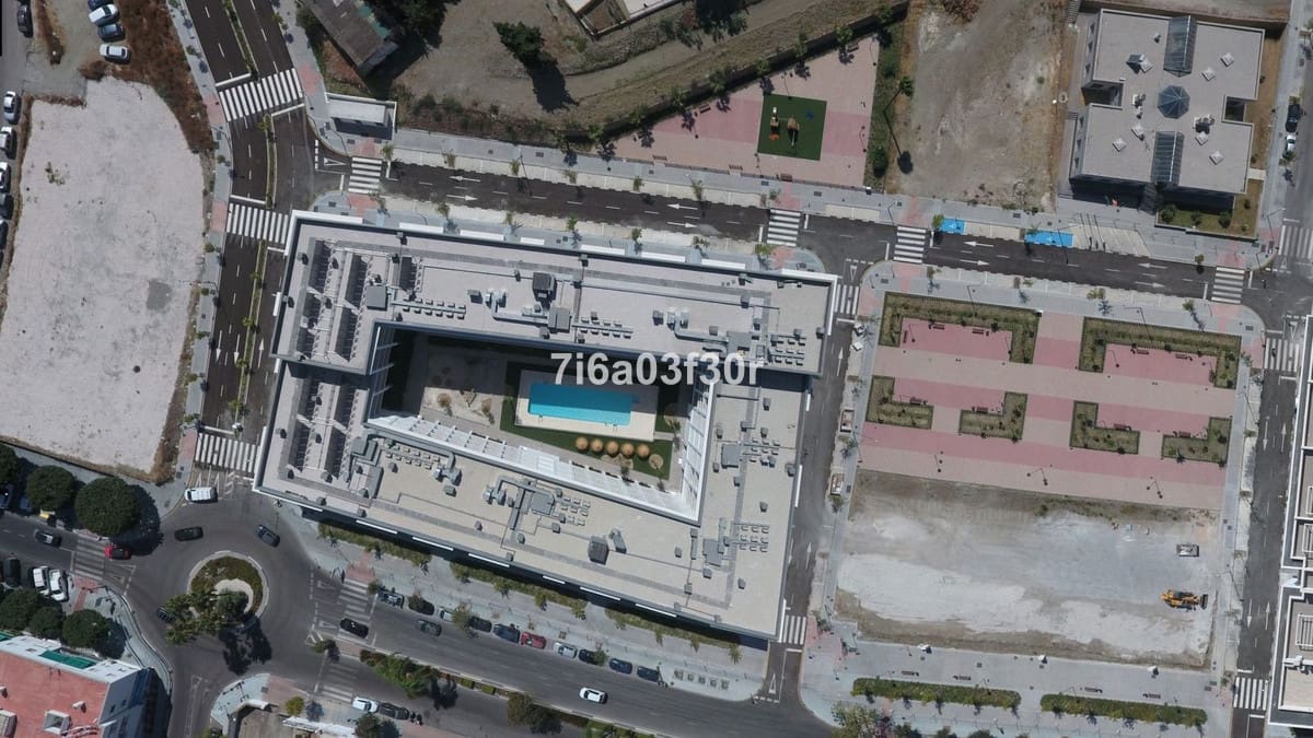 3 camera da letto Appartamento da affittare in San Pedro de Alcantara con piscina garage - 3.200 € (Rif: 9369229)