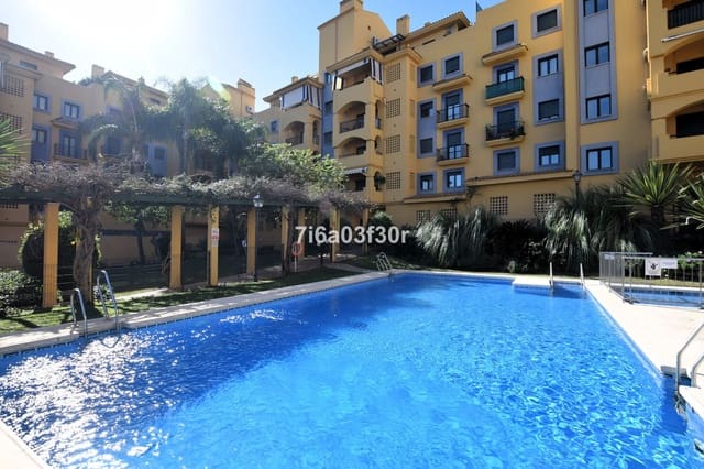 3 soveværelse Lejlighed til leje i San Pedro de Alcantara, Marbella med swimmingpool garage - € 2.200 (Ref: 9369231)