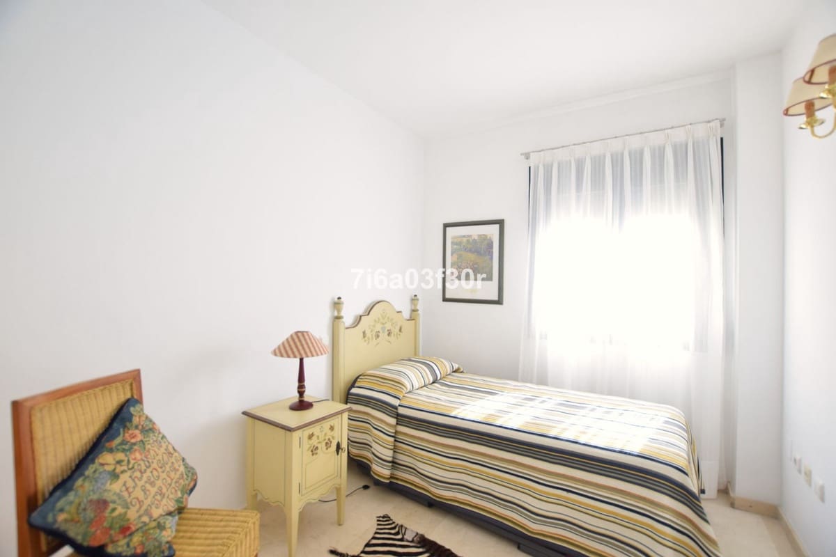 3 slaapkamer Appartement te huur in San Pedro de Alcantara met zwembad garage - € 2.200 (Ref: 9369231)