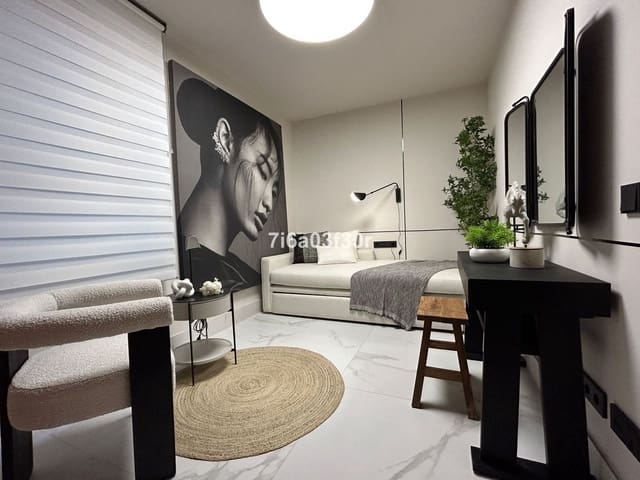 4 slaapkamer Penthouse te koop in Marbella met zwembad garage - € 1.490.000 (Ref: 9369234)