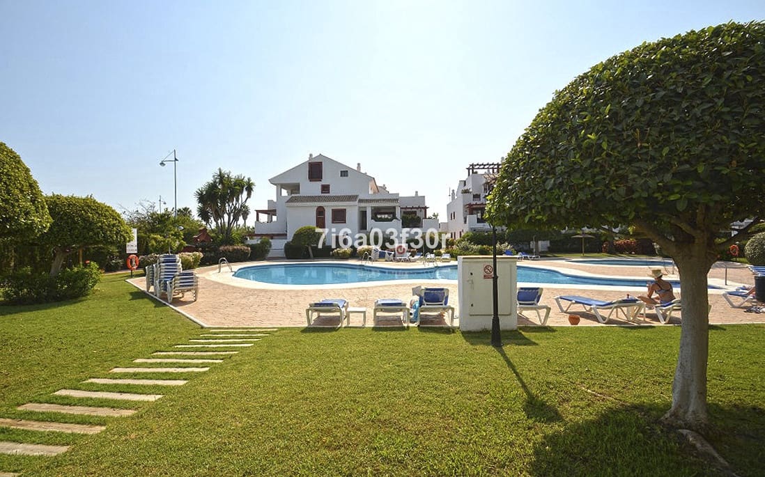 3 sovrum Lägenhet för semesterbostäder i San Pedro de Alcantara med pool - 1 600 € (Ref: 9369242)