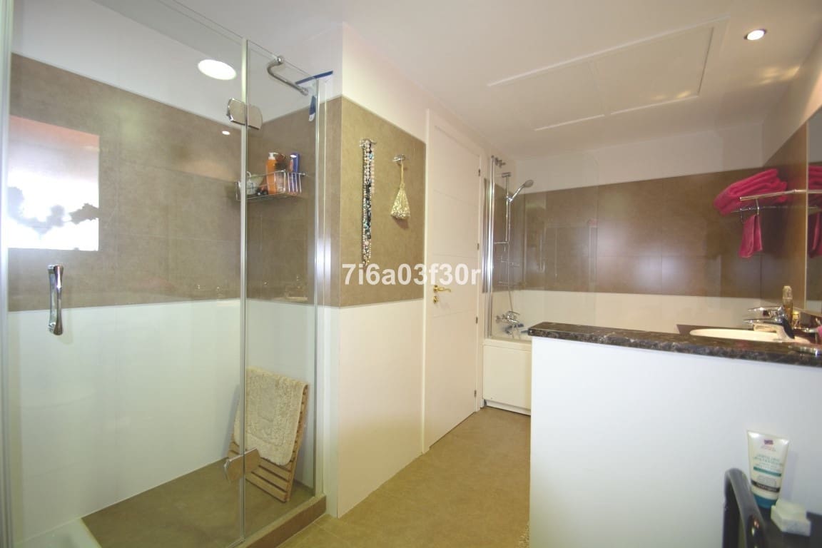 Ático de 3 habitaciones en Benahavís en alquiler vacacional con piscina garaje - 1.800 € (Ref: 9369244)