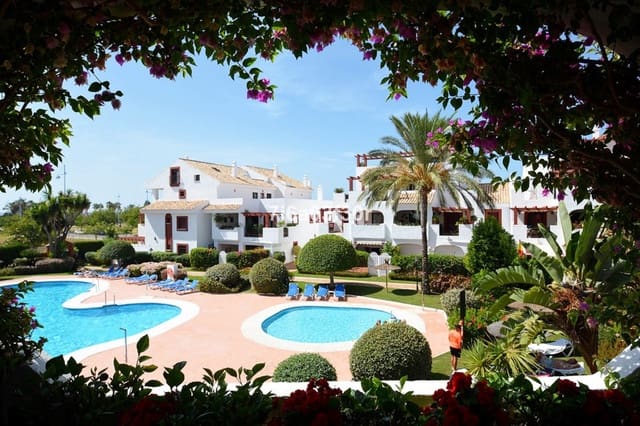 2 quarto Apartamento para arrendar em San Pedro de Alcantara, Marbella com piscina garagem - 1 700 € (Ref: 9369245)