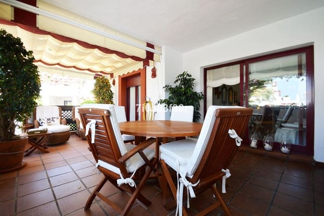 2 quarto Apartamento para arrendar em San Pedro de Alcantara, Marbella com piscina garagem - 1 700 € (Ref: 9369245)