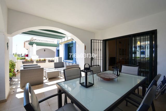 3 bedroom Apartment for holiday rental in San Pedro de Alcantara, Marbella with pool garage - € 1,000 (Ref: 9386095)