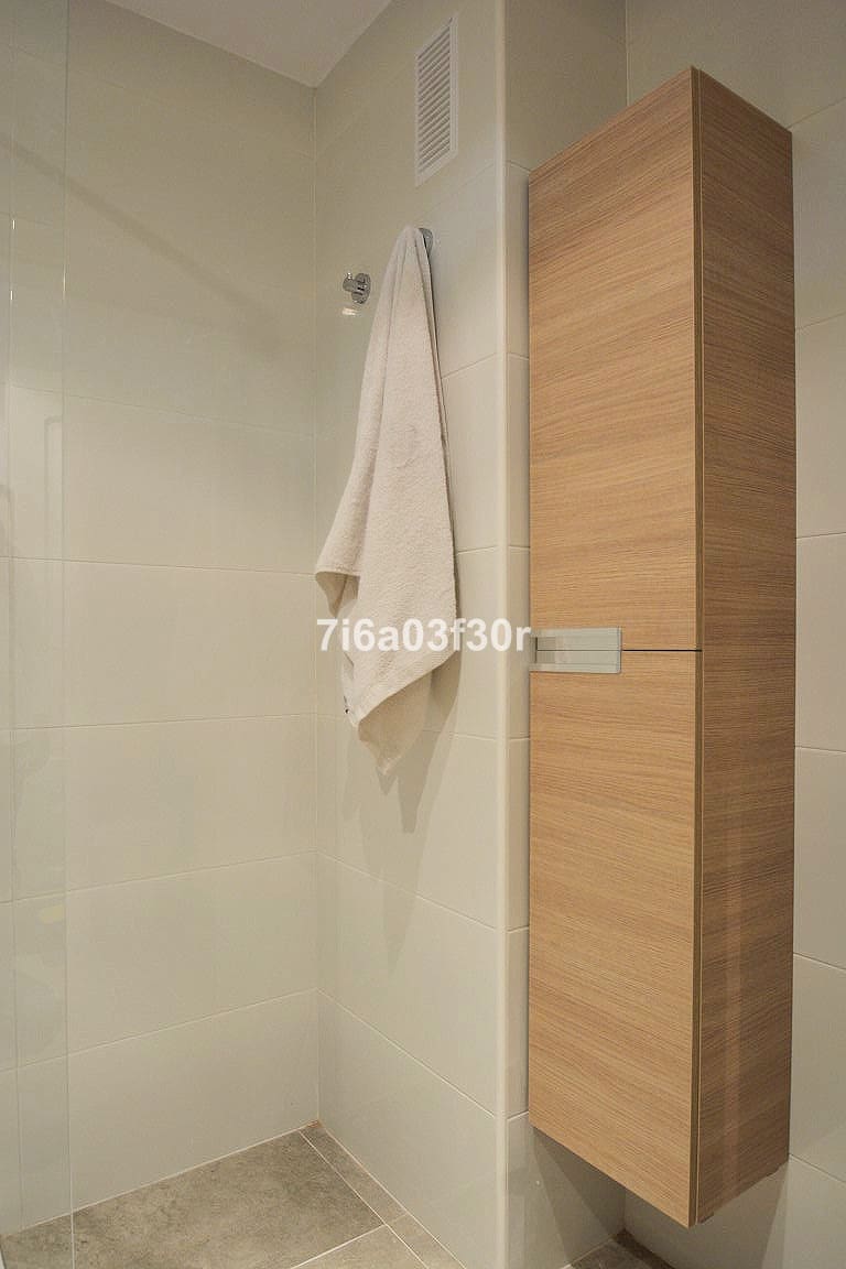 3 slaapkamer Appartement voor vakantieverhuur in San Pedro de Alcantara met zwembad garage - € 1.000 (Ref: 9386095)