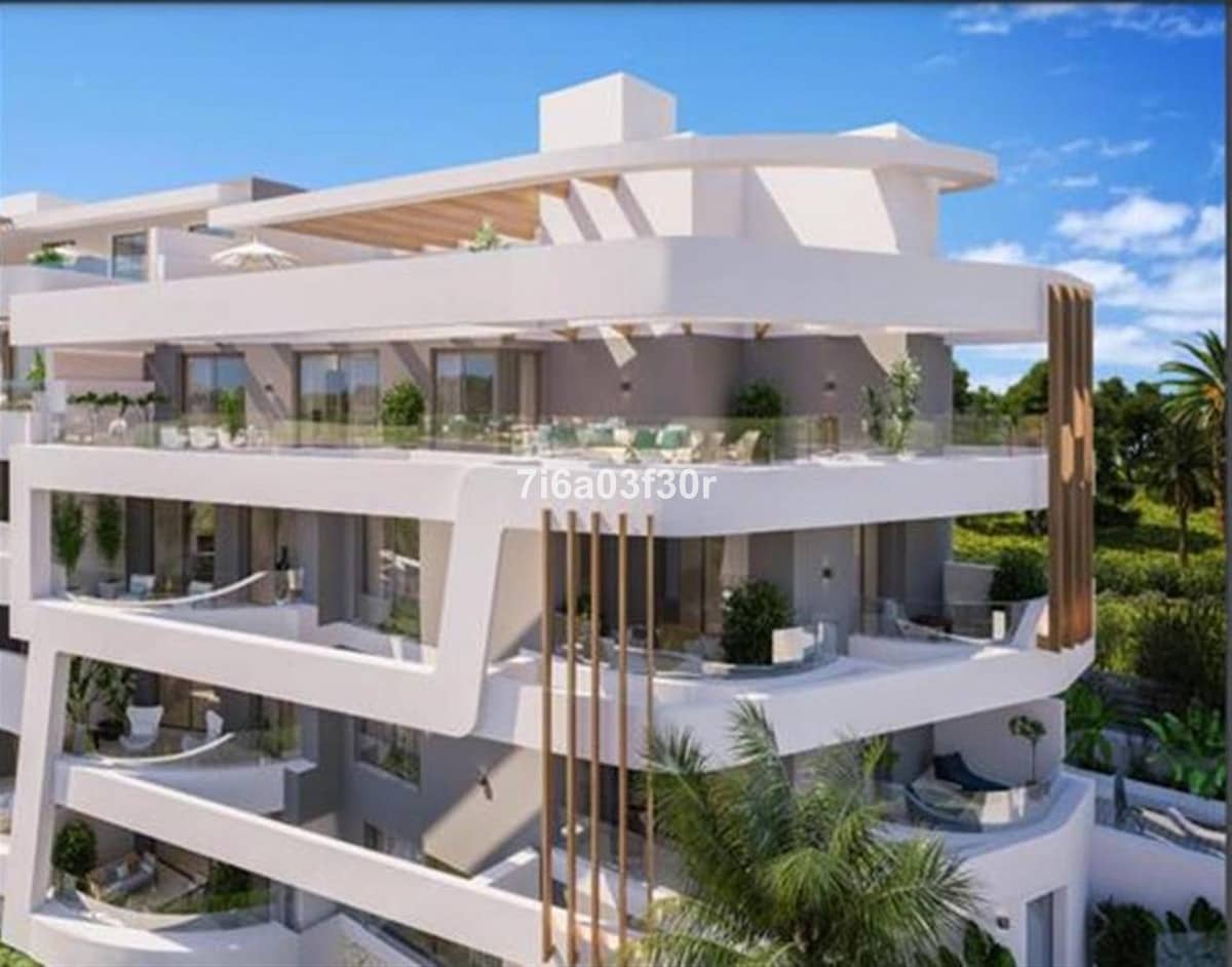 3 sypialnia Penthouse na sprzedaż w San Pedro de Alcantara z basenem garażem - 1 450 000 € (Ref: 9397023)