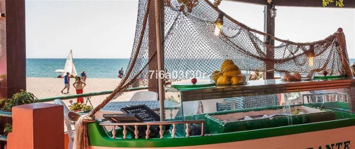 3 soveværelse Penthouse til salg i Marbella med swimmingpool garage - € 1.230.000 (Ref: 9397024)