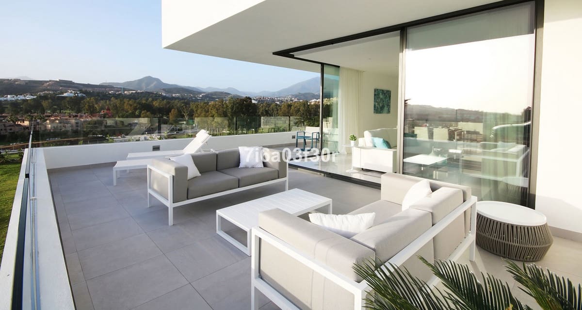 3 bedroom Penthouse for sale in Cancelada with pool garage - € 990,000 (Ref: 9397025)