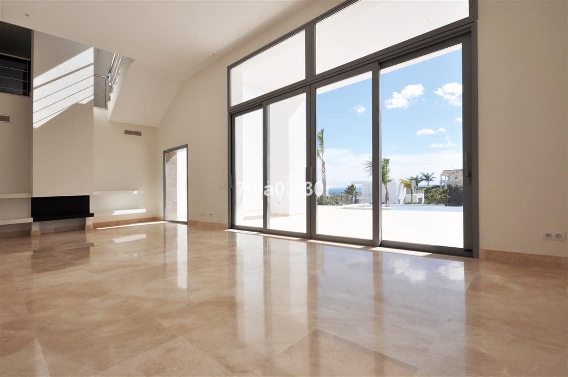 Chalet de 4 habitaciones en Benahavís en venta con piscina garaje - 1.900.000 € (Ref: 9397027)