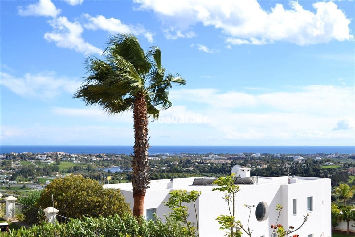 Chalet de 4 habitaciones en Benahavís en venta con piscina garaje - 1.900.000 € (Ref: 9397027)