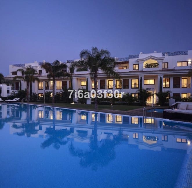 3 bedroom Apartment for sale in Estepona with pool garage - € 1,750,000 (Ref: 9397029)