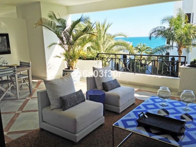 3 sypialnia Apartament na sprzedaż w Estepona z basenem garażem - 1 750 000 € (Ref: 9397029)