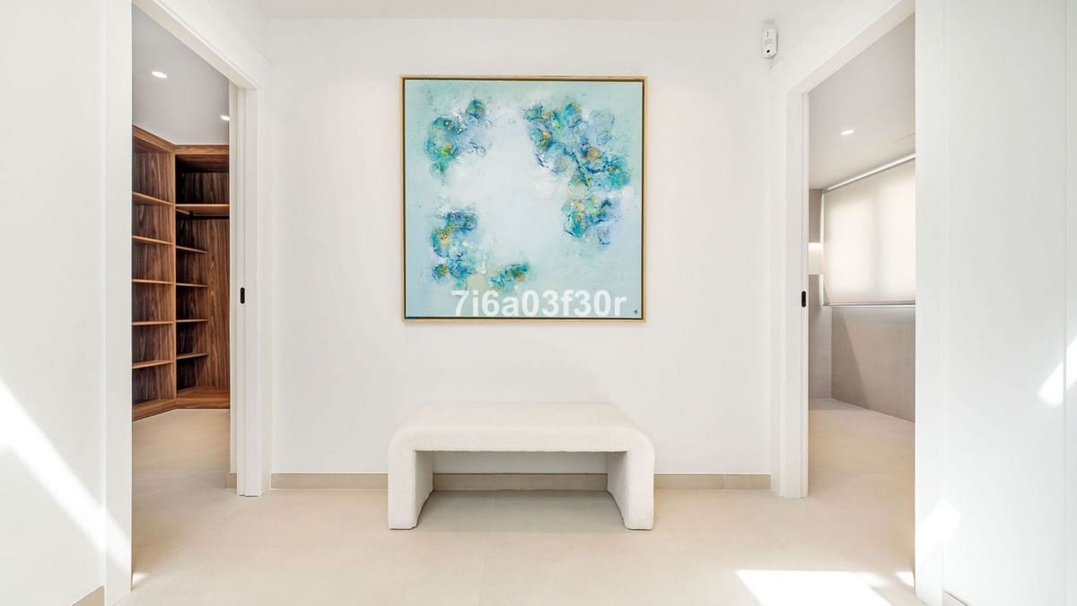 3 soverom Hus til salgs i La Quinta med svømmebasseng garasje - € 1 045 000 (Ref: 9397032)