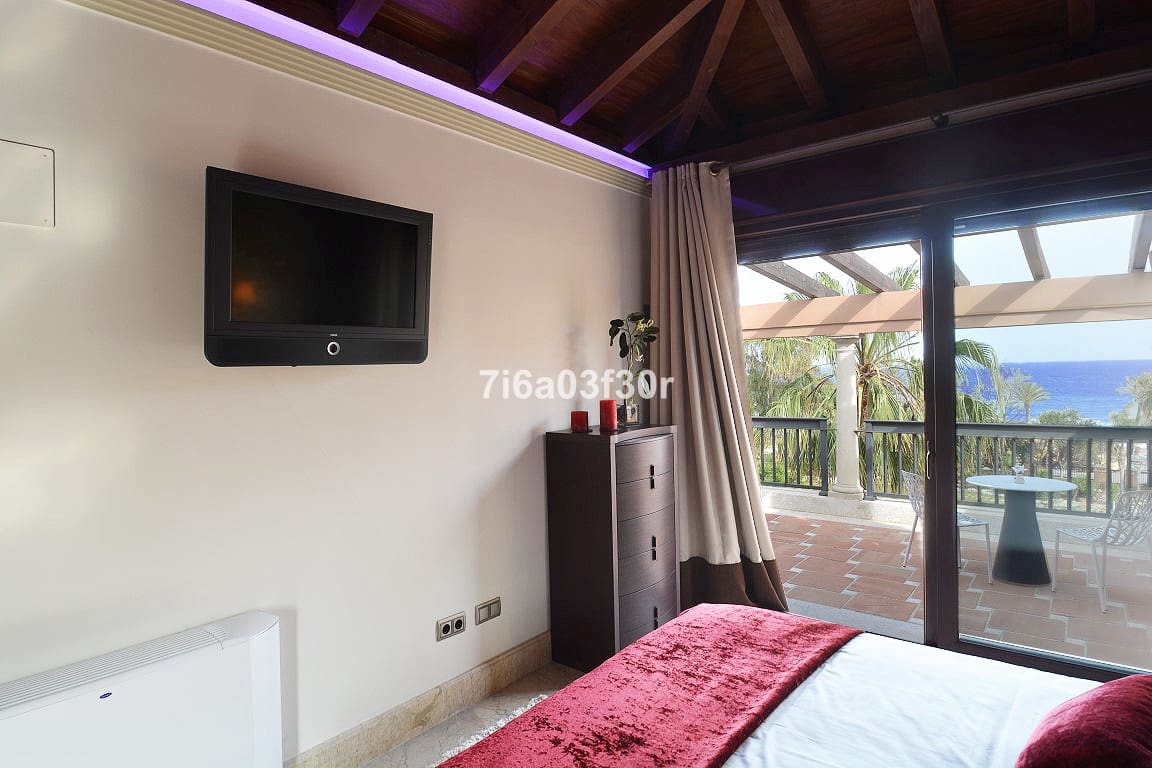 3 soveværelse Penthouse til leje i San Pedro de Alcantara med swimmingpool garage - € 4.500 (Ref: 9438080)