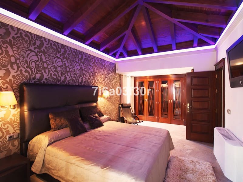 3 soveværelse Penthouse til leje i San Pedro de Alcantara med swimmingpool garage - € 4.500 (Ref: 9438080)