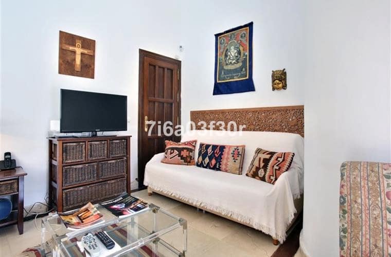 5 bedroom Villa for holiday rental in San Pedro de Alcantara with pool garage - € 2,160 (Ref: 9492706)