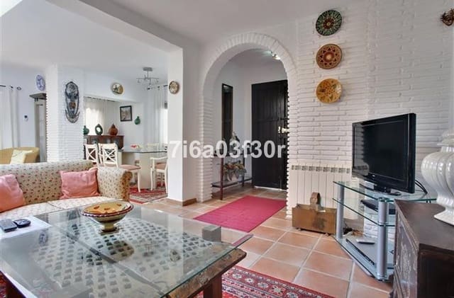 5 sovrum Villa för semesterbostäder i San Pedro de Alcantara, Marbella med pool garage - 2 160 € (Ref: 9492706)