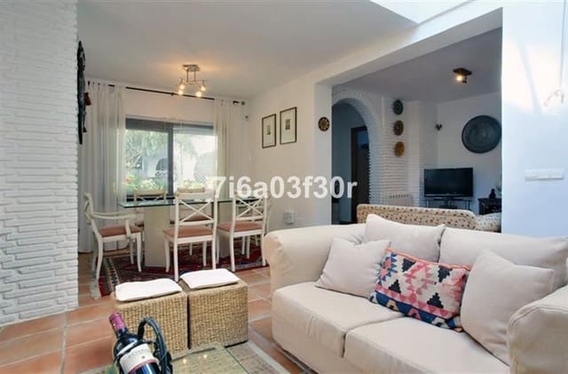 5 sovrum Villa för semesterbostäder i San Pedro de Alcantara, Marbella med pool garage - 2 160 € (Ref: 9492706)