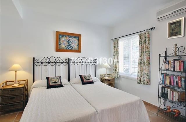 5 sovrum Villa för semesterbostäder i San Pedro de Alcantara, Marbella med pool garage - 2 160 € (Ref: 9492706)