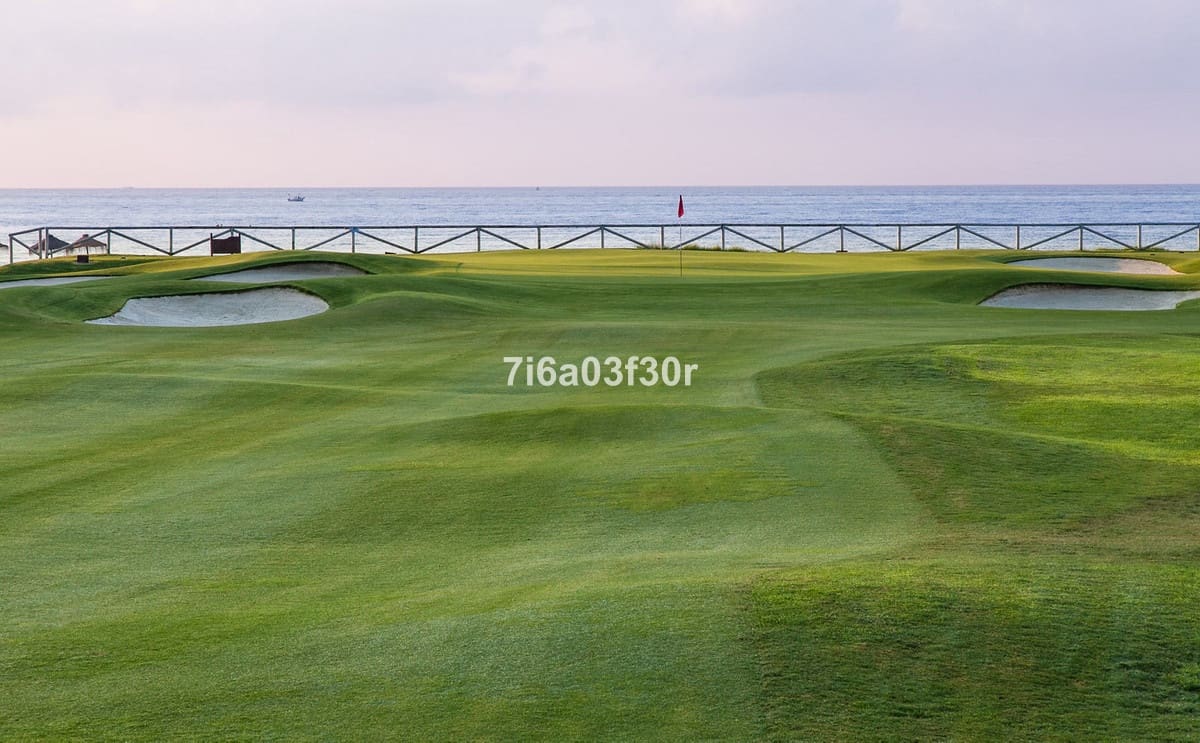 2 soveværelse Lejlighed til leje i Guadalmina med swimmingpool garage - € 1.700 (Ref: 9495590)