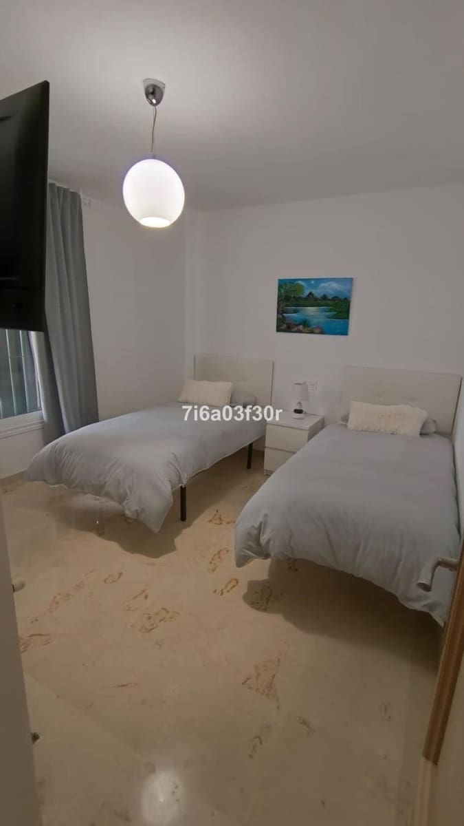 2 soveværelse Lejlighed til leje i Guadalmina med swimmingpool garage - € 1.700 (Ref: 9495590)