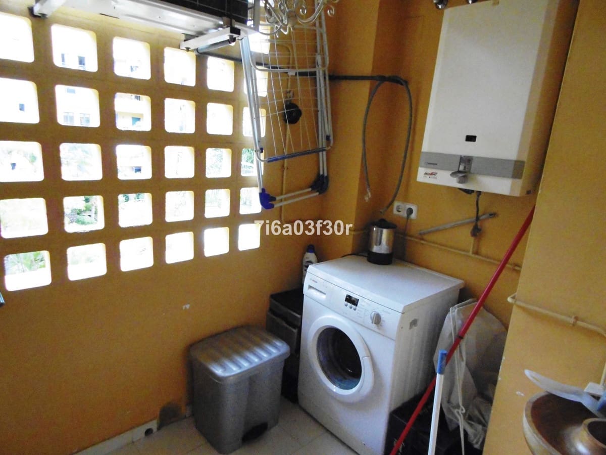 2 soveværelse Lejlighed til leje i San Pedro de Alcantara med swimmingpool garage - € 1.100 (Ref: 9500160)