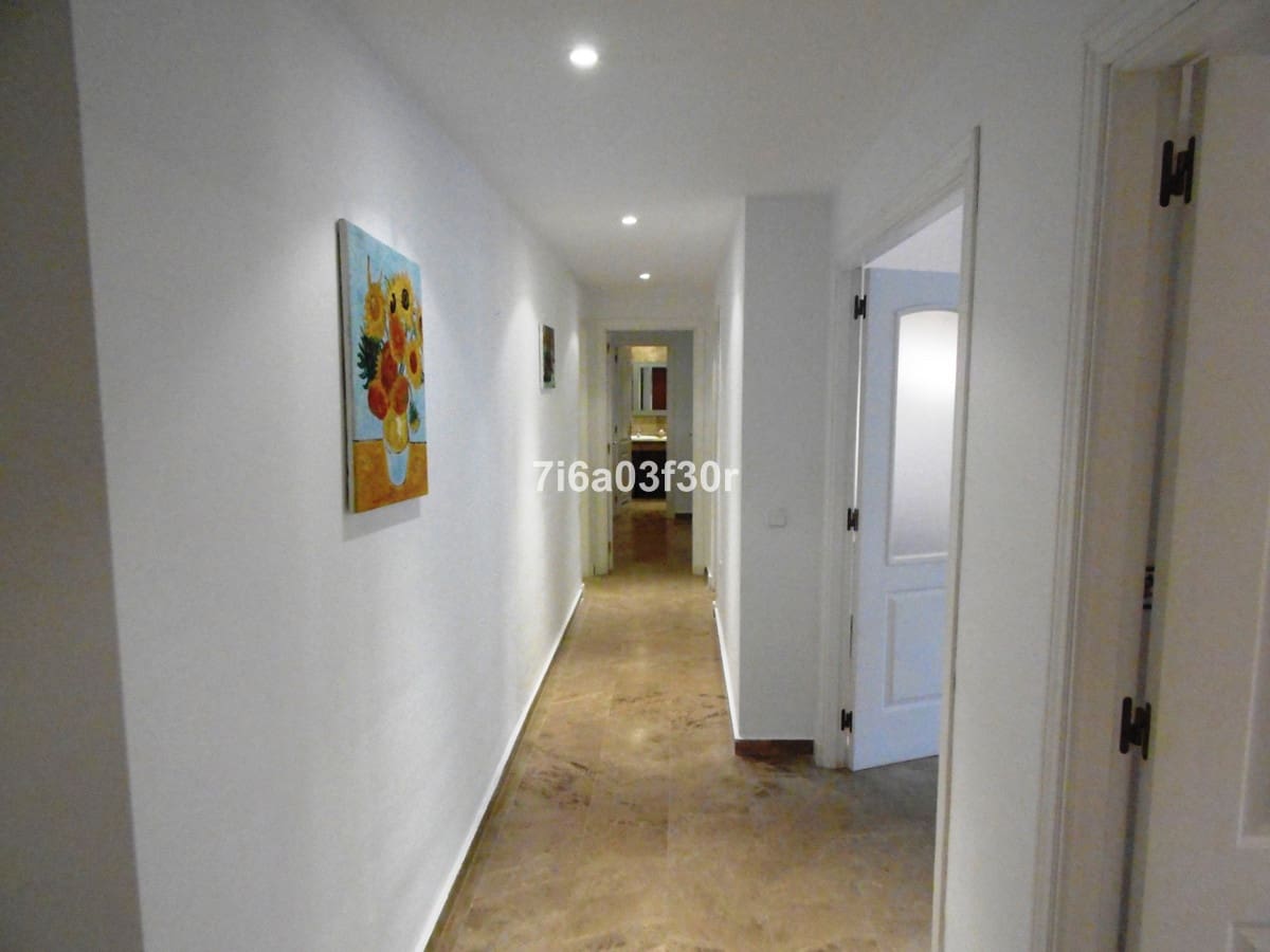 2 soveværelse Lejlighed til leje i San Pedro de Alcantara med swimmingpool garage - € 1.100 (Ref: 9500160)