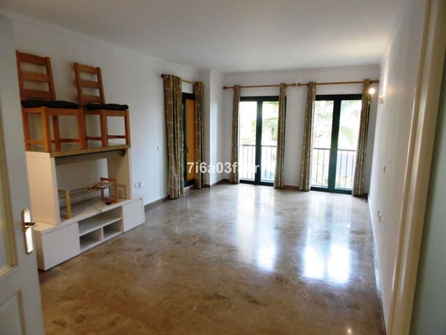 2 makuuhuone Huoneisto vuokrattavana paikassa San Pedro de Alcantara, Marbella mukana uima-altaan 
autotalli - 1 100 € (Ref: 9500160)