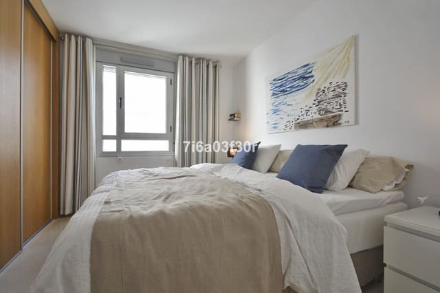 2 soverom Penthouse til salgs i San Pedro de Alcantara, Marbella med svømmebasseng garasje - € 1 500 (Ref: 9510293)