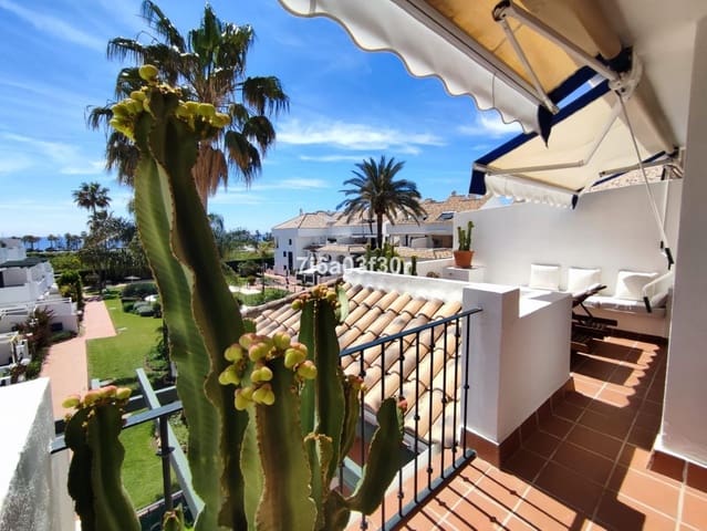 3 sypialnia Penthouse do wynajęcia w San Pedro de Alcantara, Marbella z basenem garażem - 2 200 € (Ref: 9610225)