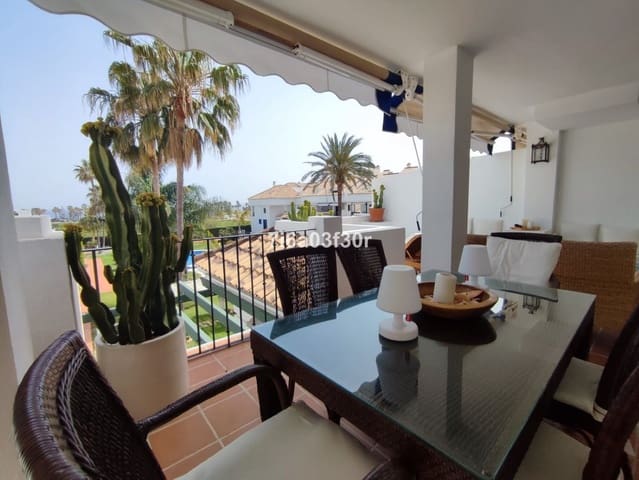 Penthouse de 3 chambres à louer à San Pedro de Alcantara, Marbella avec piscine garage - 2 200 € (Ref: 9610225)