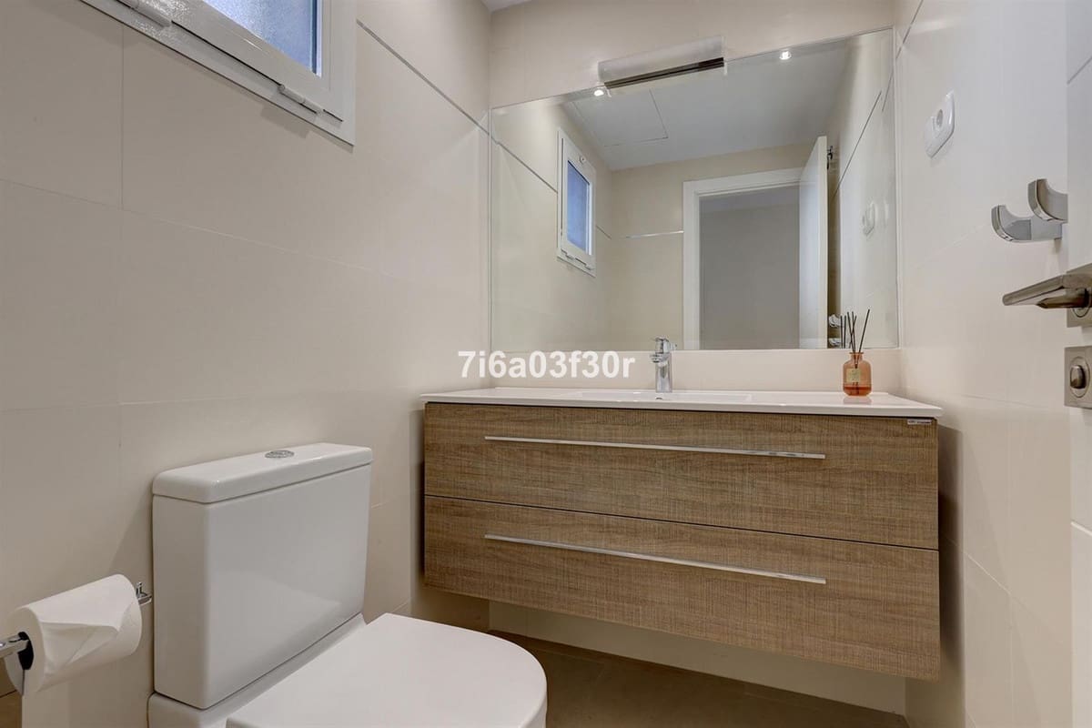 4 sypialnia Dom na sprzedaż w San Pedro de Alcantara z basenem garażem - 1 475 000 € (Ref: 9614112)